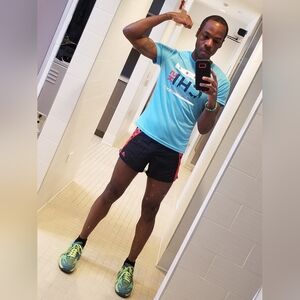 "Healthy is an outfit and looks different on everybody" 💪🏾